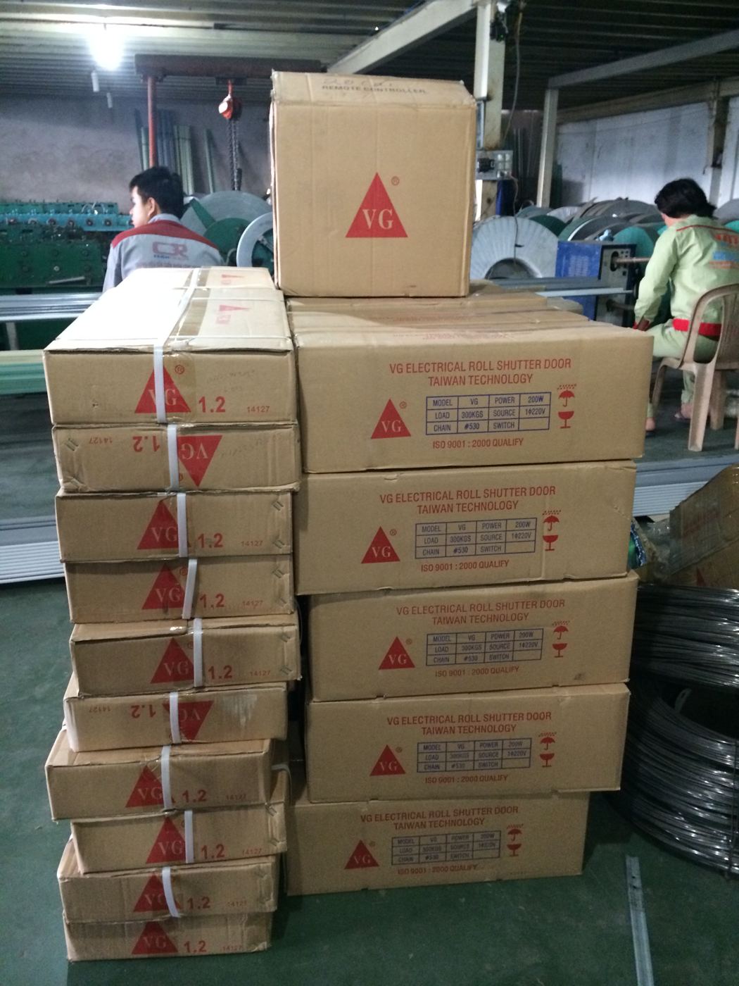 Motor cửa cuốn và bộ điều khiển